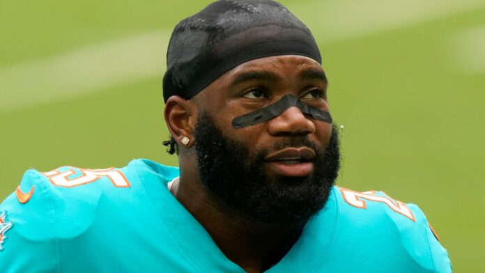 Xavien Howard contract
